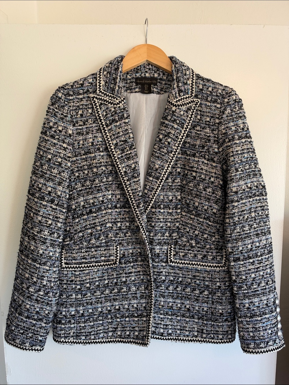 House of Harlow 1960 Black & White Bouclé Shimmer Thread Tweed Blazer
